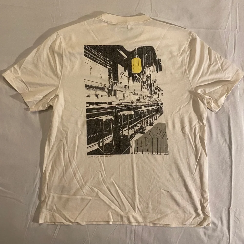Abercrombie Graphic Shirt - Picture 2 of 2